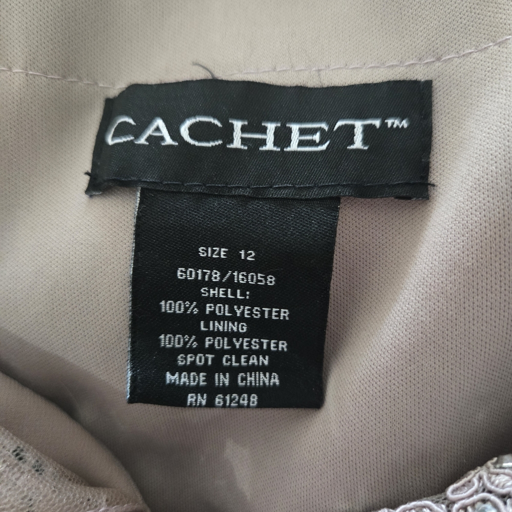 Cachet Lavender Lace Maxi Dress - Picture 5 of 5